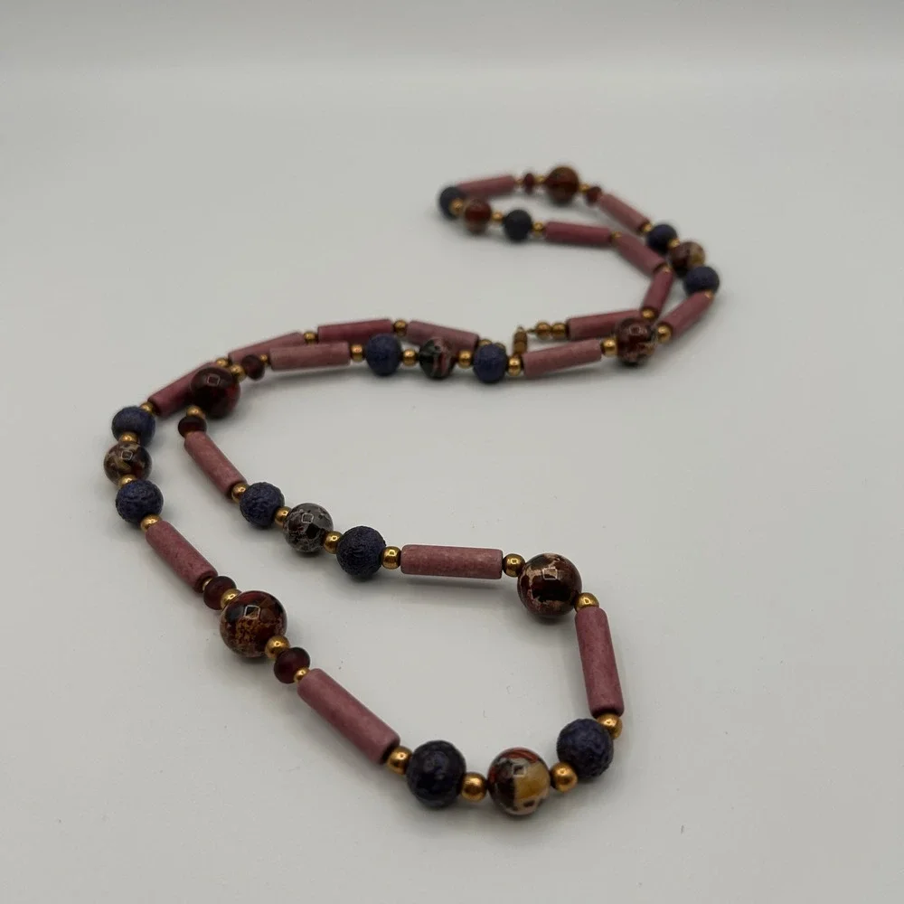 Boho Beaded Necklace Mauve‎ Jasper Lava Rock Gold Tone Barrel Clasp 28